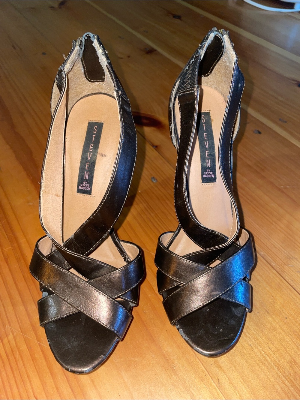 Steven By Steve Madden Black Strappy Heels with Wood-Effect Platform - Picture 2 of 8